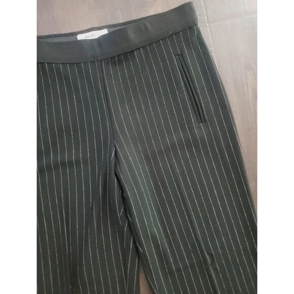 Bailey 44 Black Pinstripe Pants Cropped Ankle Pull On Sz Small Career Business - Picture 3 of 11